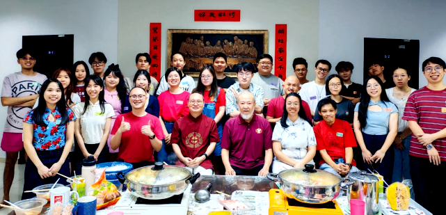 大专生与职青《回家》拜年暨火锅聚会